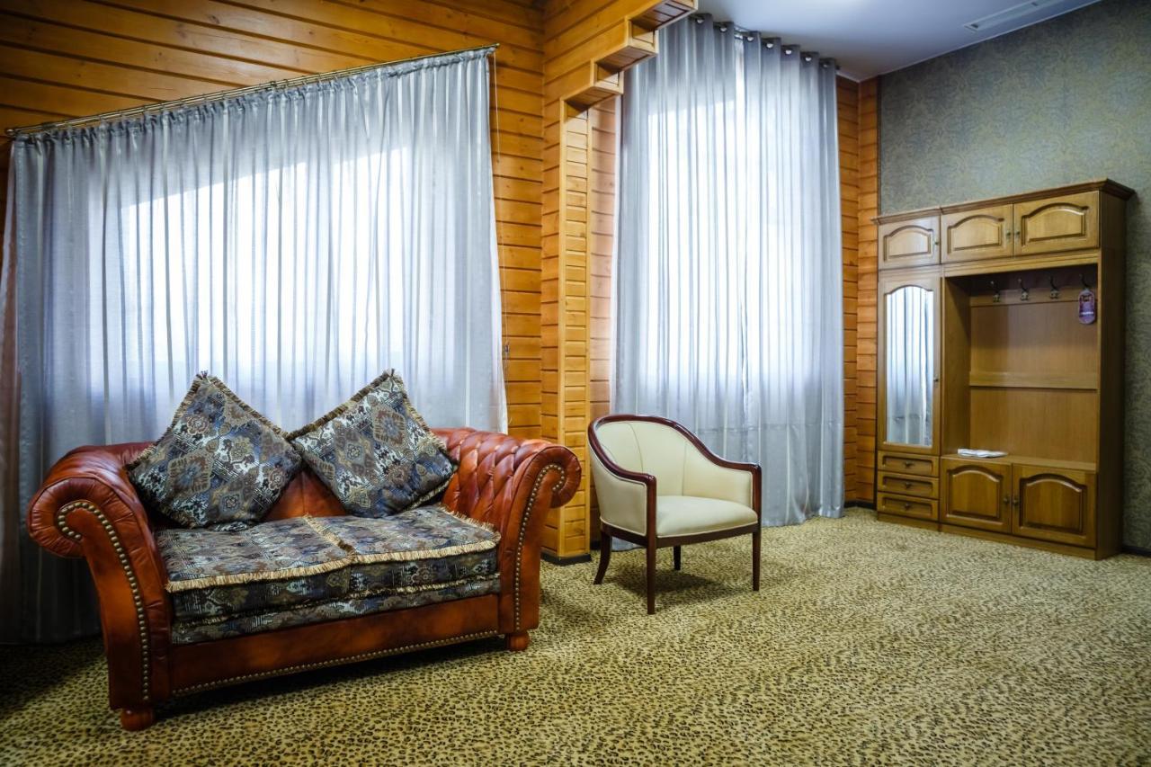 Guest House Chalet Taraz Exterior foto
